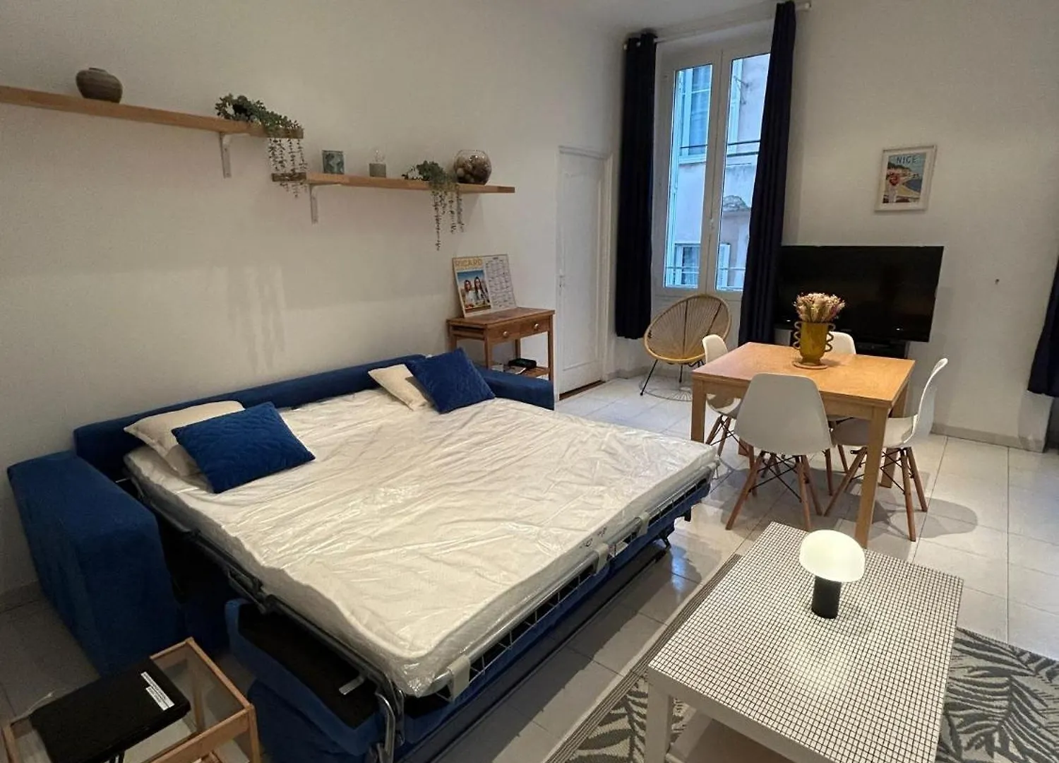 Nice Renting - Grimaldi - Best Place Heart Of Golden Square - Ac - Fully Equipped